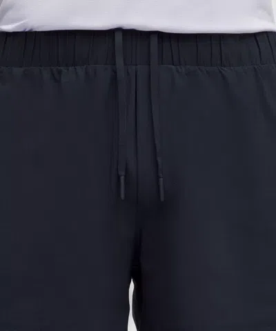 Lululemon Mile Maker Ripstop Lined Short 4"