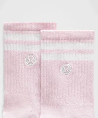 Lululemon Unisex Daily Essential Quarter Socks