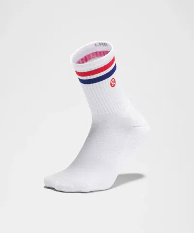 Lululemon Unisex Daily Essential Quarter Socks