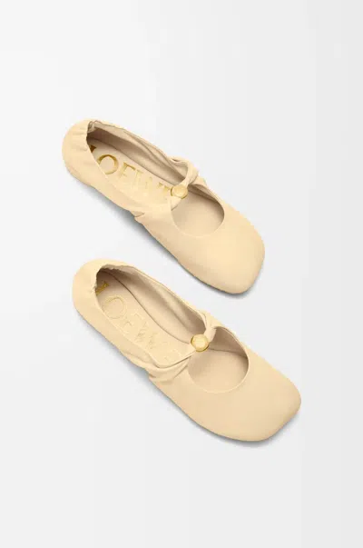Loewe Pebble Soft Ballerina In Nappa Lambskin In Yellow