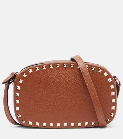 Valentino Garavani Rockstud Small Leather Shoulder Bag In Brown