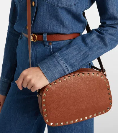 Valentino Garavani Rockstud Small Leather Shoulder Bag In Brown