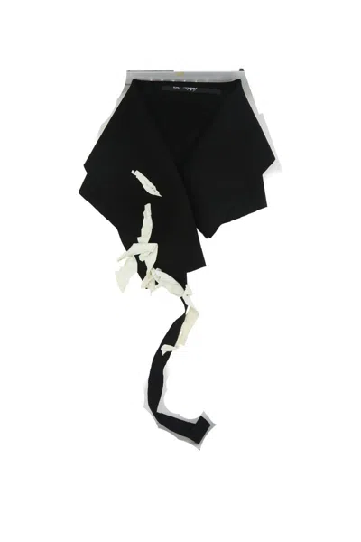 Maria Calderara Snap-button Closure Contrasting-balloon Fragments Scarf In Black