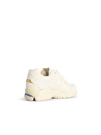 New Balance Low Top Sneakers With Mesh Panels And Rubber Outsole In White