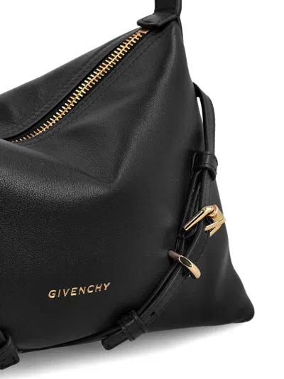 Givenchy Hammered Leather Shoulder Bag With Logo On The Front And Metal Details In Black
