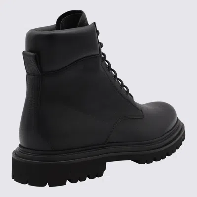 Dolce & Gabbana Grained Leather Lace-up Ankle Boots In Black