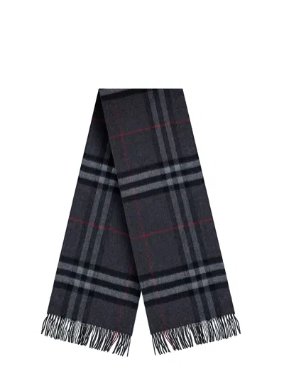 Burberry Men Cachemere Scarf With Giant Check Motif