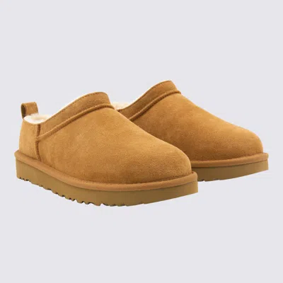 Ugg Ankle Boots Micro Color Chestnut In Brown