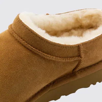Ugg Ankle Boots Micro Color Chestnut In Brown