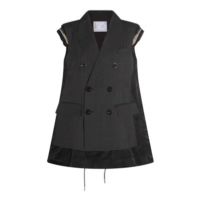 Sacai Tailored Vest With Button Detailing And Flap Pockets In Black