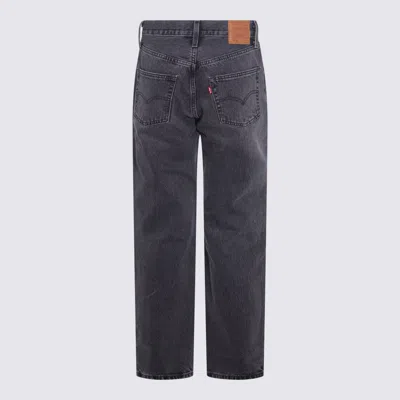 Levi's Jeans Take A Hint In Black
