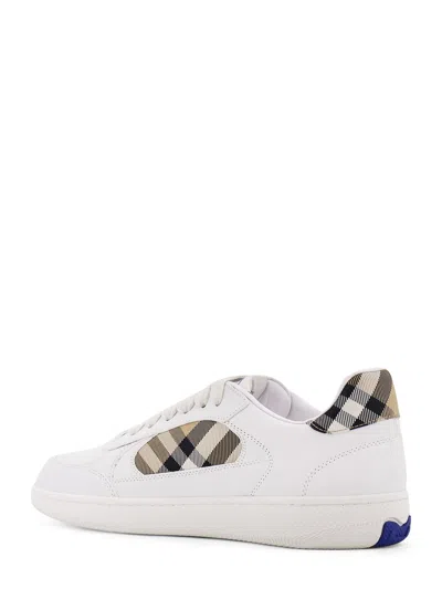 Burberry Low-top Leather Sneakers With Check Inserts In White