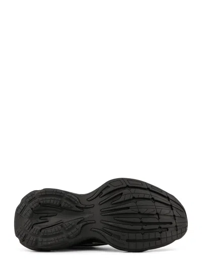 Balenciaga Men 'monday' Black Low Top Sneakers With Logo Detail And Embossed Size On The Rear In Lea In Black