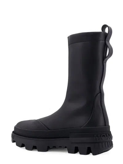 Moncler Genius Salix 6 Moncler Willow Smith Letaher Boots With Stretch Inserts