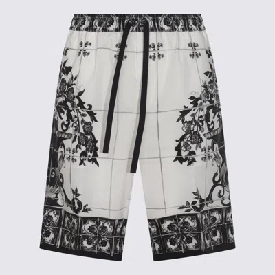 Dolce & Gabbana Monochrome Floral Elastic Waistband Knee Length Shorts In Multi