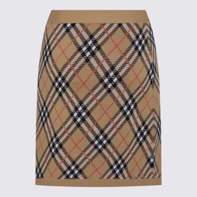 Burberry Beige Checked Miniskirt With Ribbed Finish In Brown