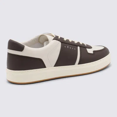 Hogan Round Toe Low Top Sneakers In Brown