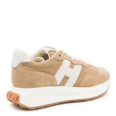 Hogan Low Top Sneakers With Rubber Sole And Suede Upper In Nude