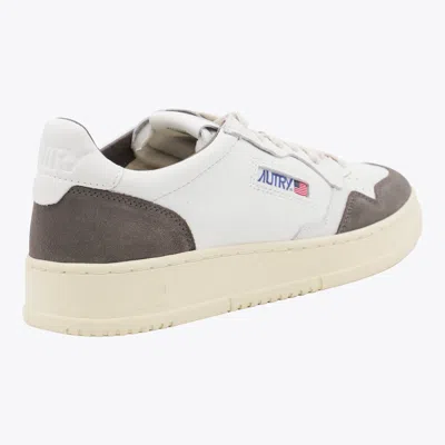 Autry 'medalist Low' White Low Top Sneakers With Side Logo Detail In Leather And Suede Man In White