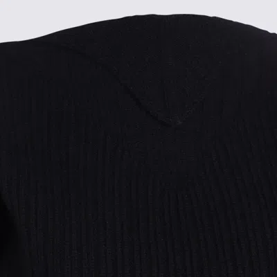 Rick Owens Fitted Silhouette Ribbed Crewneck Knitwear In Black