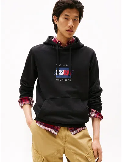 Tommy Hilfiger 1985 Flag Graphic Hoodie In Black