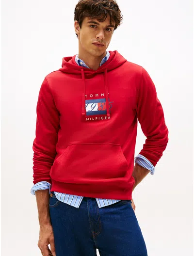 Tommy Hilfiger 1985 Flag Graphic Hoodie In Red