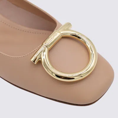 Ferragamo With Heel Amaretti