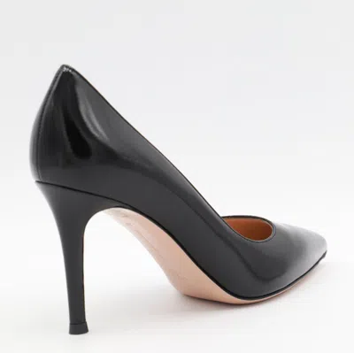 Gianvito Rossi With Heel Blacks And Greys