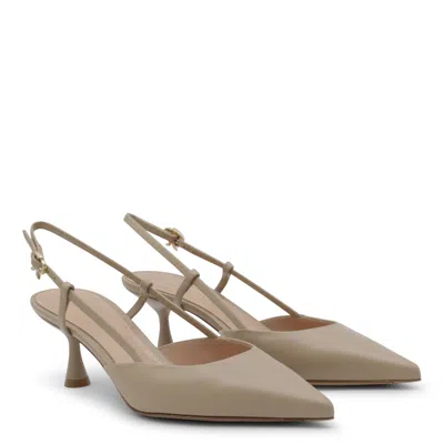 Gianvito Rossi With Heel Sand