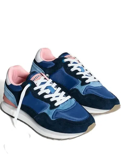 拼接绒面皮运动鞋