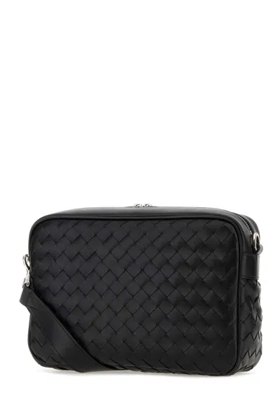 Bottega Veneta Men Black Leather Medium Camera Crossbody Bag In Black