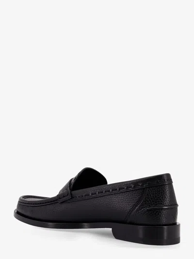 Fendi Round Toe Textured Leather Loafers In Black
