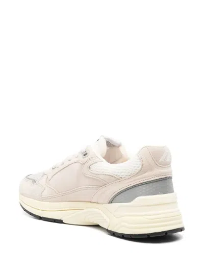 Autry Hyperway Suede Sneakers In Neutral