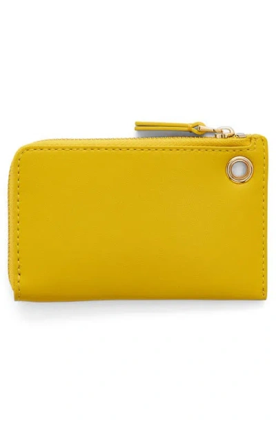 Marc Jacobs The Charm Top Zip Wallet In Yellow