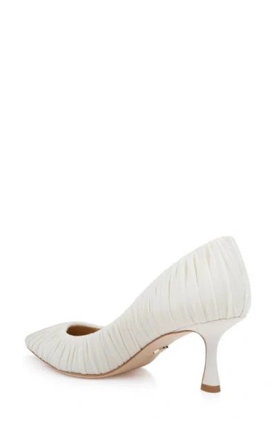 Badgley Mischka Collection Verity Pointed Toe Pump In White