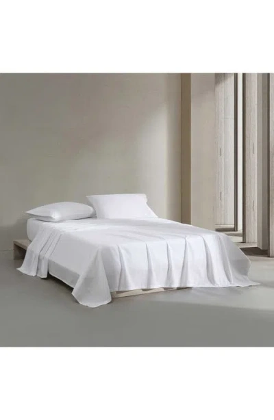 Calvin Klein 200 Thread Count Cotton Percale Sheet Set In White