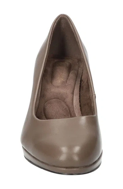 Easy Street Women's Equinox Platform Slip-on Pumps In Brown