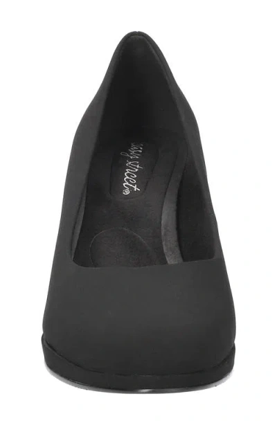 Easy Street Women's Equinox Platform Slip-on Pumps In Black