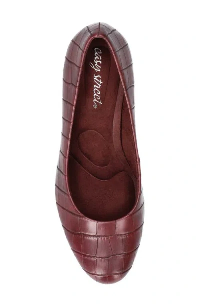 Easy Street Women's Equinox Platform Slip-on Pumps In Red