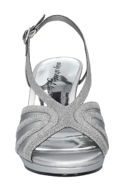 Easy Street Womens Starlight Heeled Sandals In Nude