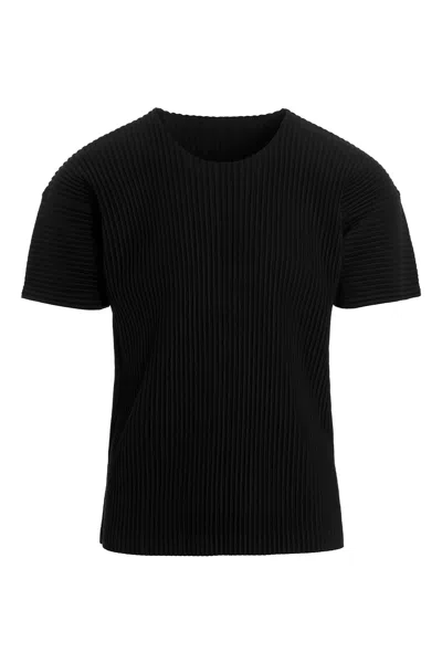 Issey Miyake Basics T-shirt In Black