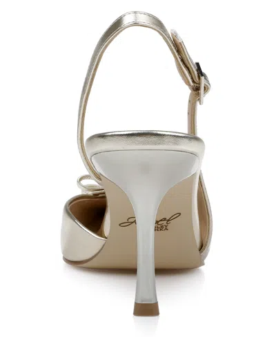 Jewel Badgley Mischka Women's Ellery Bow Evening Pumps In Gold