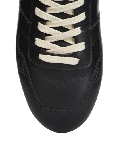 Rick Owens Black Low-top Sneakers With Contrasting Details In Leather Man In Black