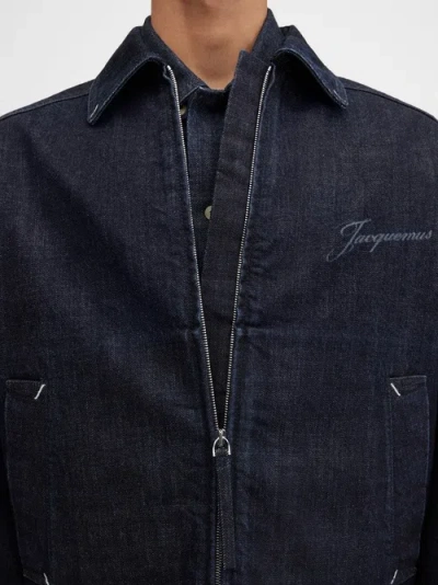 Jacquemus Dark Indigo Denim Jacket With Front Zipper And Logo In Blue