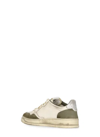 Autry Leather Super Vintage Low Sneakers In Neutral