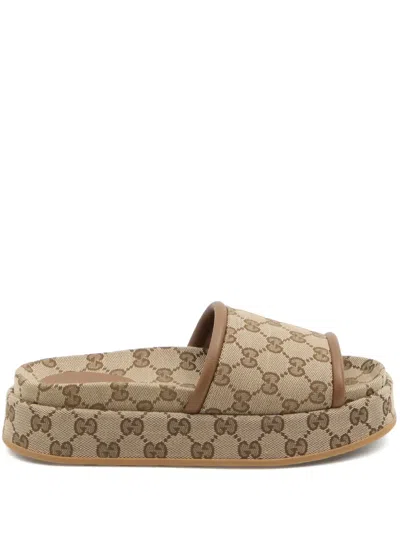Gucci Gg Pattern Platform Sandals In Neutral