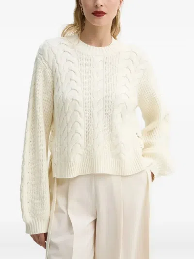 粗绞花针织系带毛衣