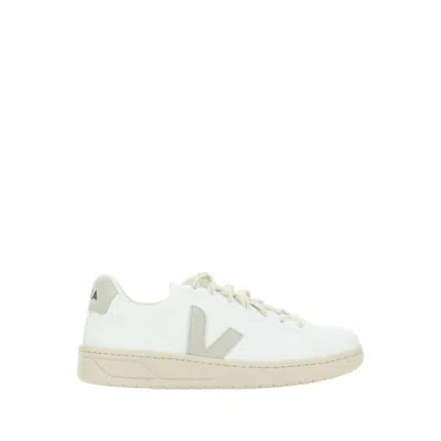Veja Urca Sneakers Beige In White