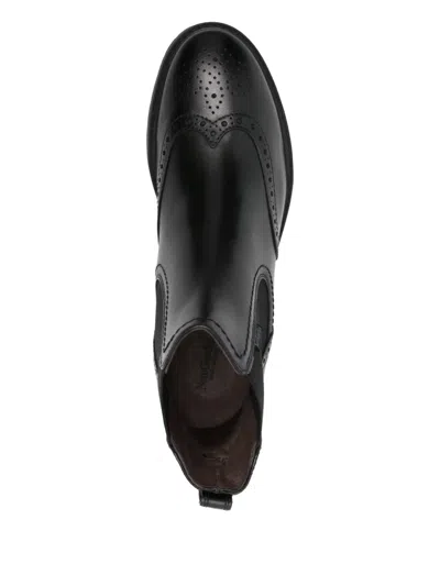 Nero Giardini Brogue-details Boots In Black