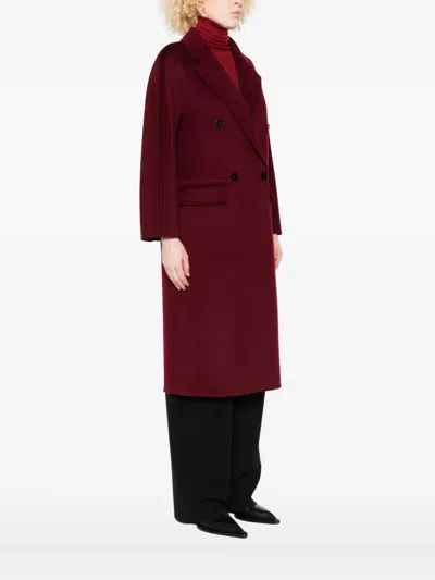 双排扣羊毛大衣